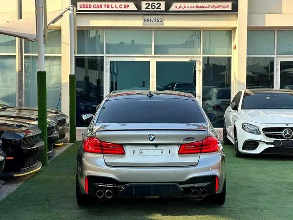 BMW M5 COMPETITION GCC 2020 Full service history ( AGMC ) Original Paint Full option Full carbon fi