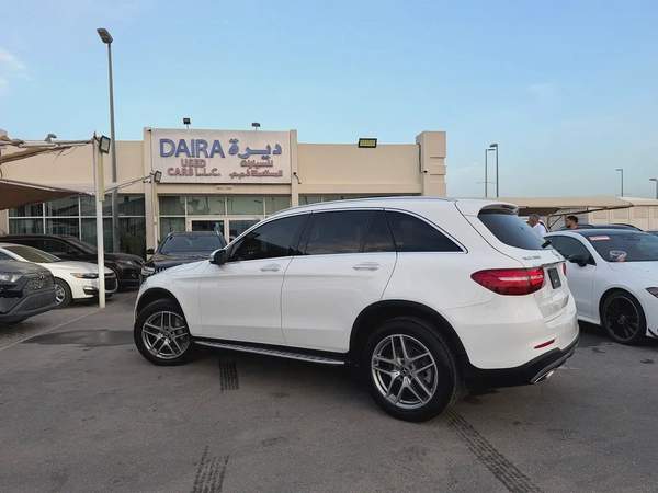 Mercedes-Benz GLC 300 AMG 2019 - American Specs