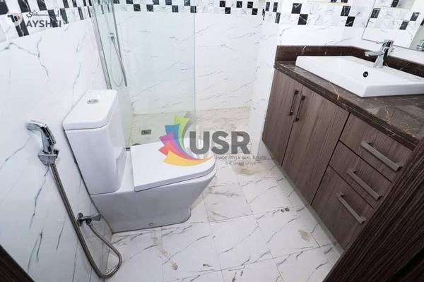 Excellent Interior | Floor to ceiling windows | Close to pond park 55K