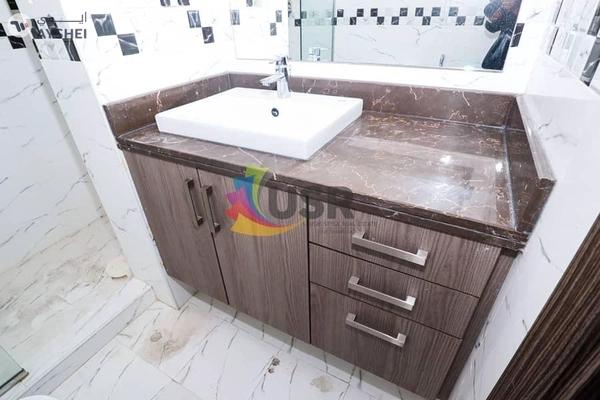 Excellent Interior | Floor to ceiling windows | Close to pond park 55K