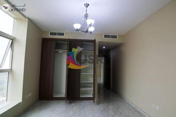 Excellent Interior | Floor to ceiling windows | Close to pond park 55K