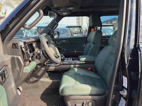 2025. Jetour T2. Only 12000km