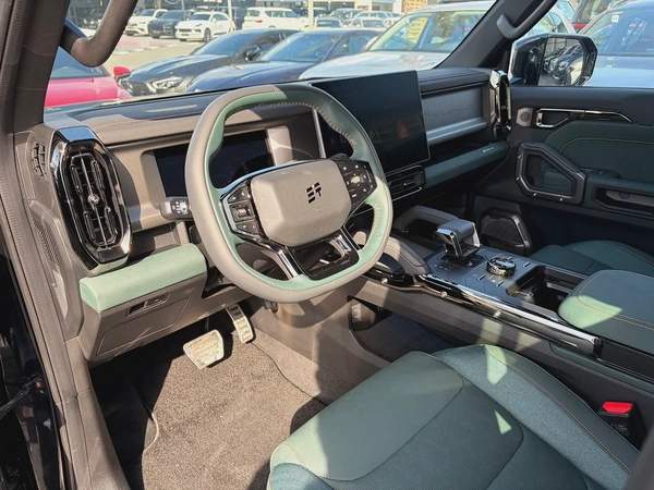 2025. Jetour T2. Only 12000km