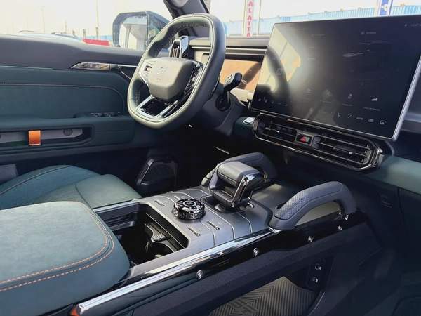 2025. Jetour T2. Only 12000km