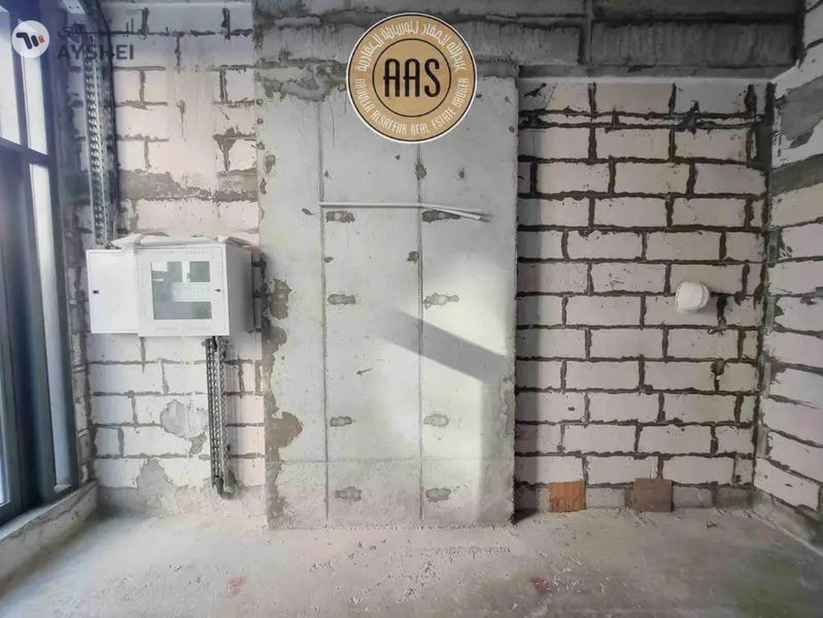 Corner Shop • Reasonably Priced • Two Months Grace Period • Multiple Cheques Payment -8-8