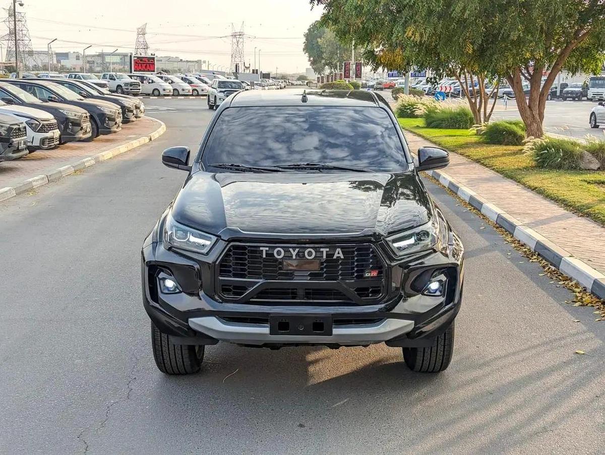 Toyota Hilux GR Sport-16-16