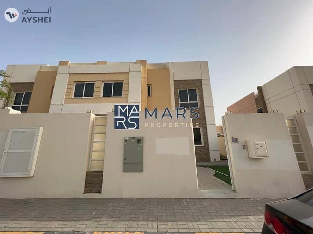 Luxury| Spacious| 4 Bedroom Villa| With Maid Room| Best Price| Closer to Emirates Road-0-landscape