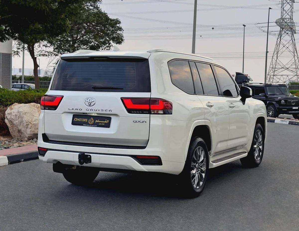 2024 Toyota Land Cruiser 4.0l GXR, Dealer Warranty, GCC Specifications-6-6