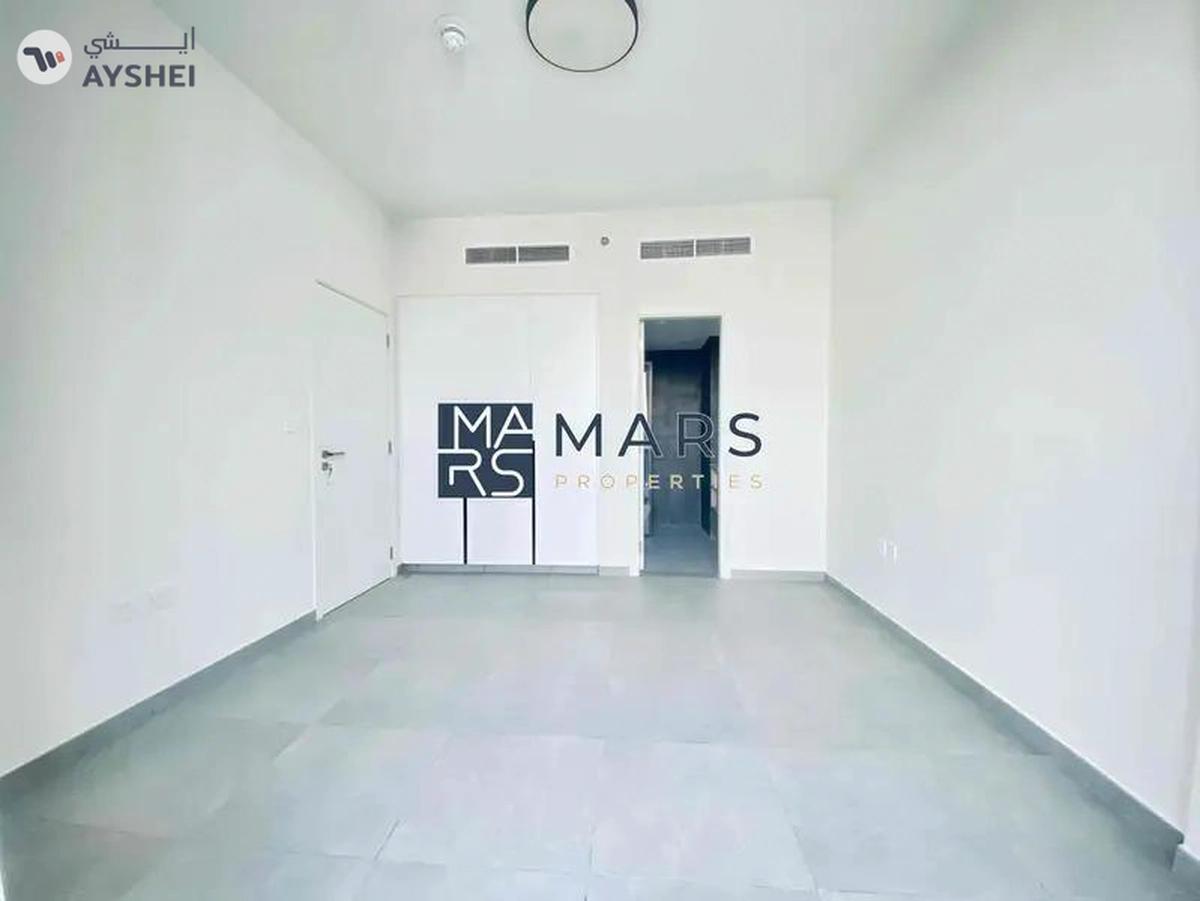 The Stunning & Cozy 1BHK with Huge Balcony in Aljada-6-6