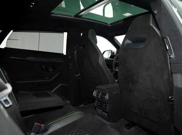 2023 URUS PERFORMANTE | ADVANCE 3D BANG OLUFSEN | TWO TONE INT | ALCANTARA SEATS | CARBON INT/EXT