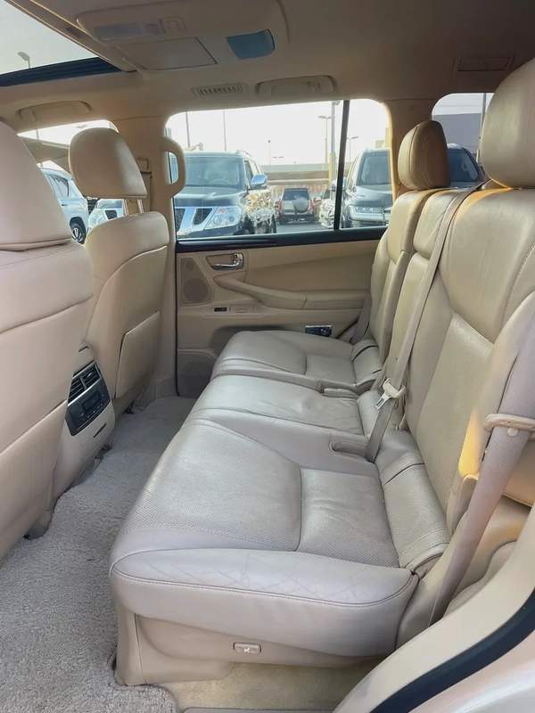 Lexus LX 570 Platinum 2009 - GCC Specs