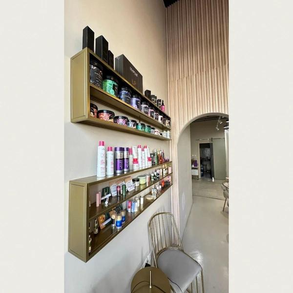 Fully Operational Women's Salon Up For Auction | Good Existing Client Base