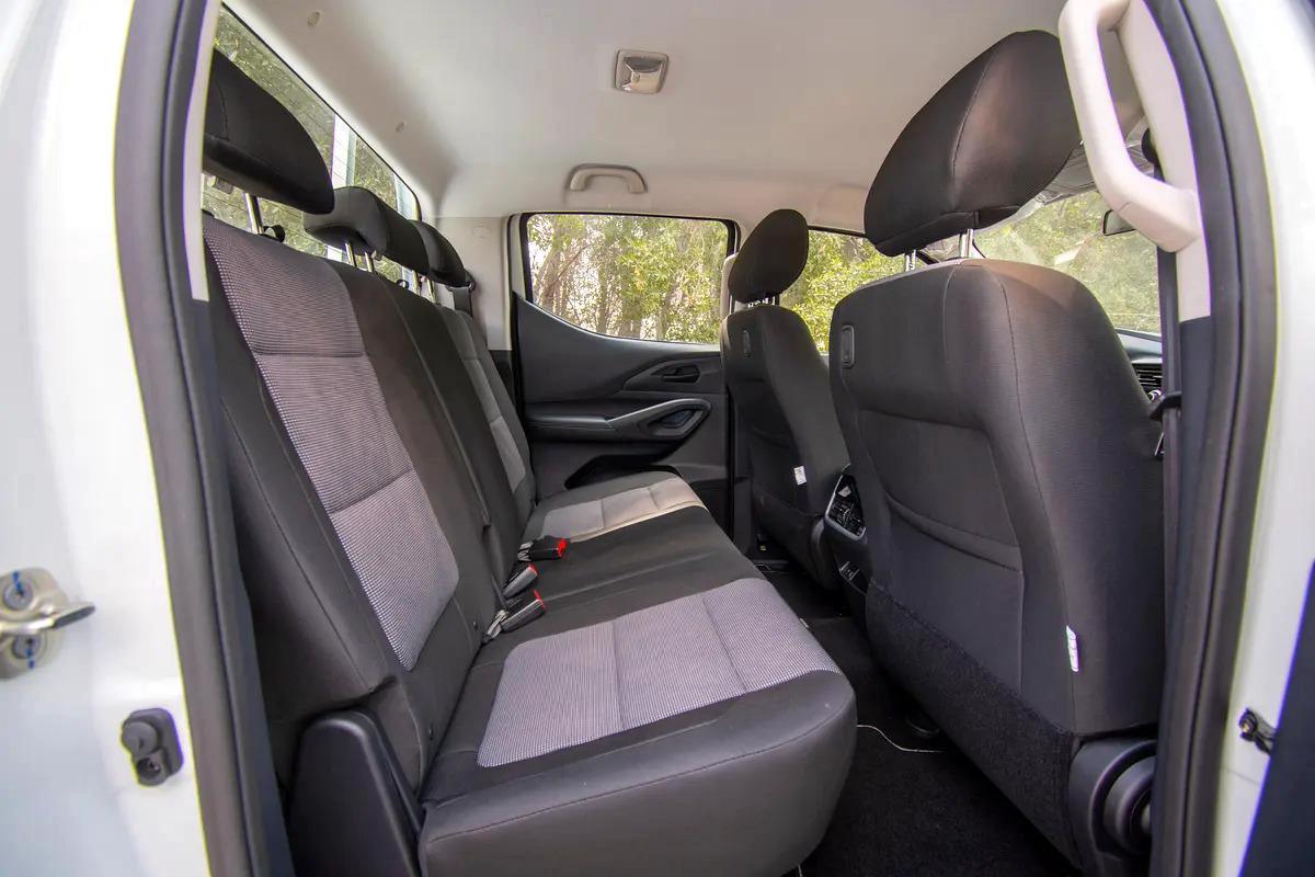 Brand New | Landtrek | Double Cabin 4X4 Manual | Diesel | GCC Specs | Ref#P20981-2-2