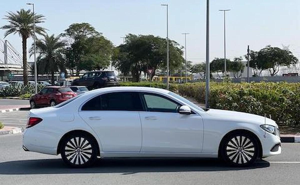 MERCEDES BENZ E 400 4MATIC 2019-6-6