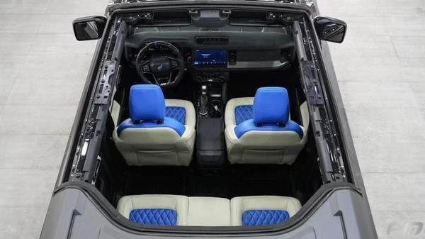 Ford Bronco WILDTRAK 2.7L (5 Seater)