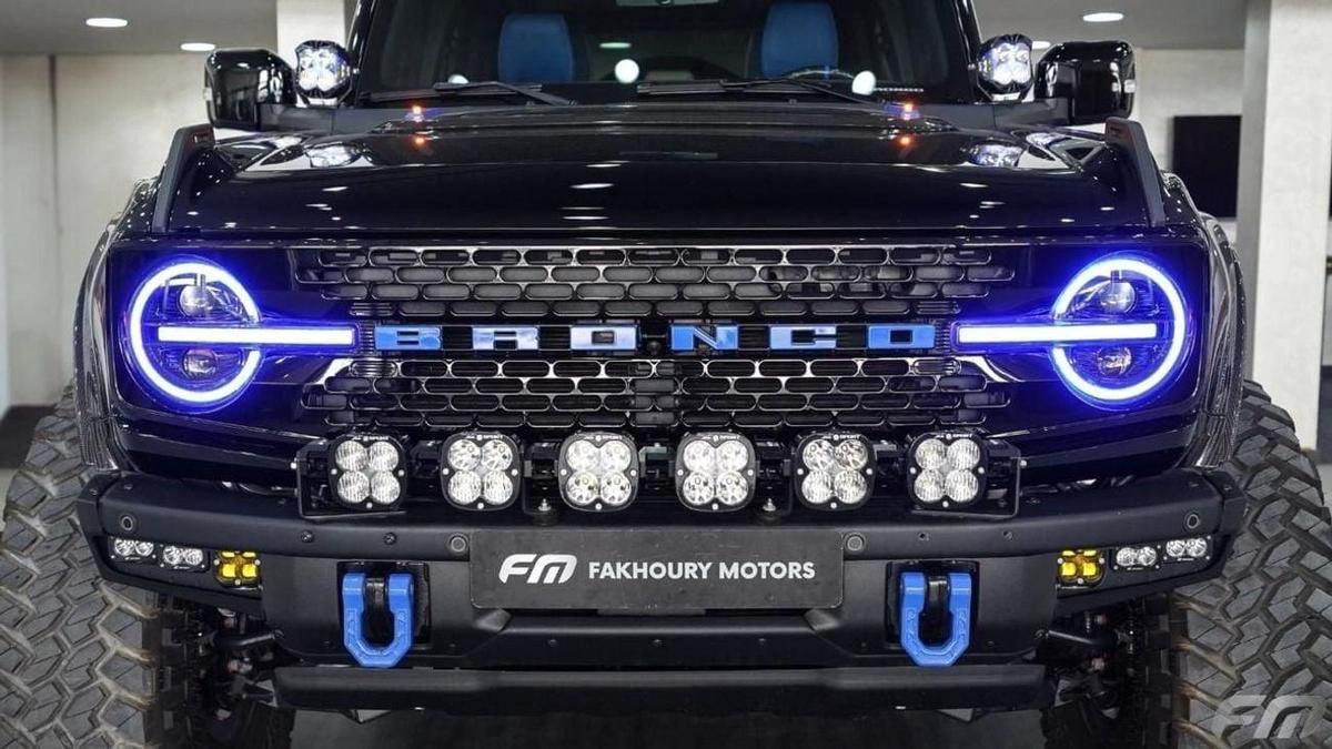 Ford Bronco WILDTRAK 2.7L (5 Seater)-10-10