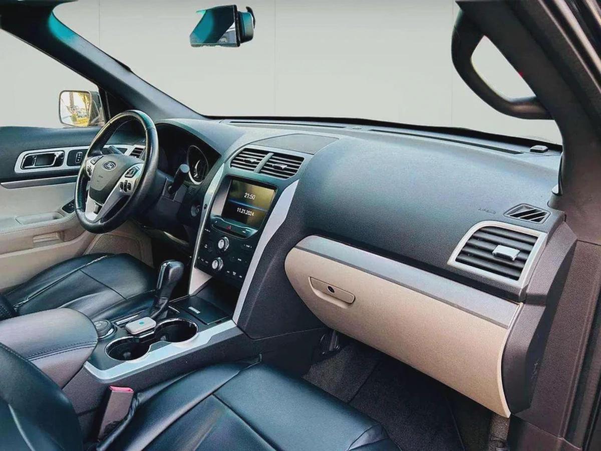 FORD EXPLORER XLT - 2014 - CLEAN CAR FRESH JAPAN IMPORT-11-11