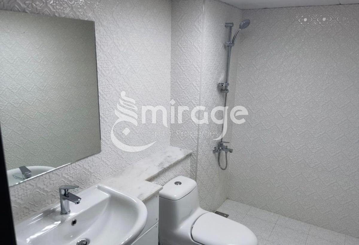 Huge Layout | Modern 5BR Villa | Prime Location-10-10