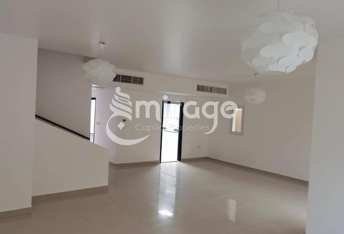 Huge Layout | Modern 5BR Villa | Prime Location-0-landscape