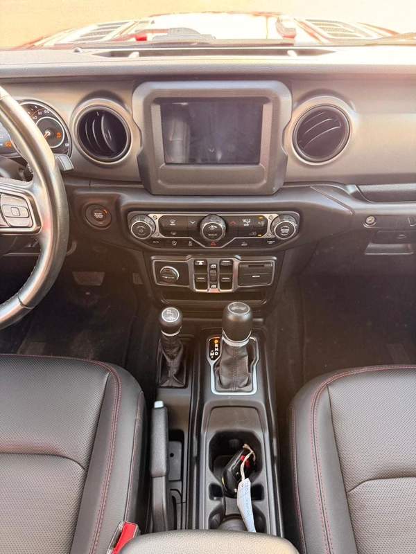 Jeep Wrangler Unlimited Sport S 2.0L A/T