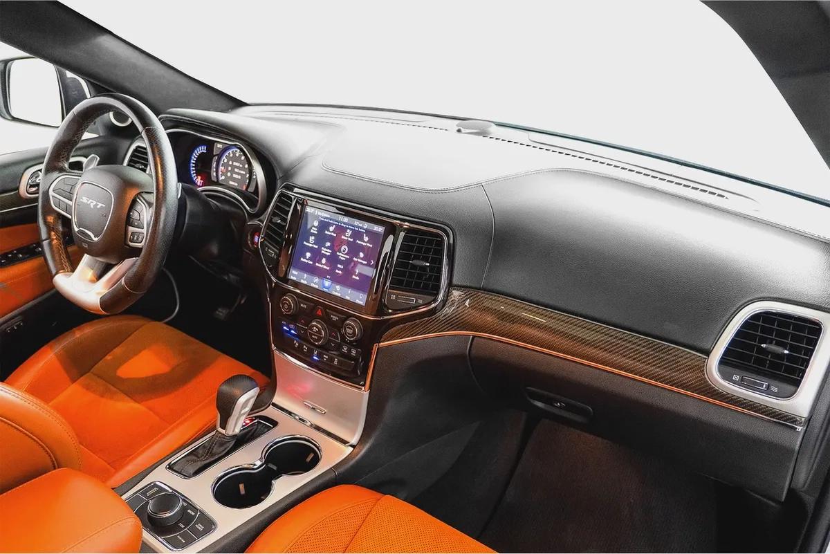 3,754 AED / 60 month’s | 0% DP | 2019 Jeep Grand Cherokee SRT / Full Jeep Service History / Jeep War-11-11