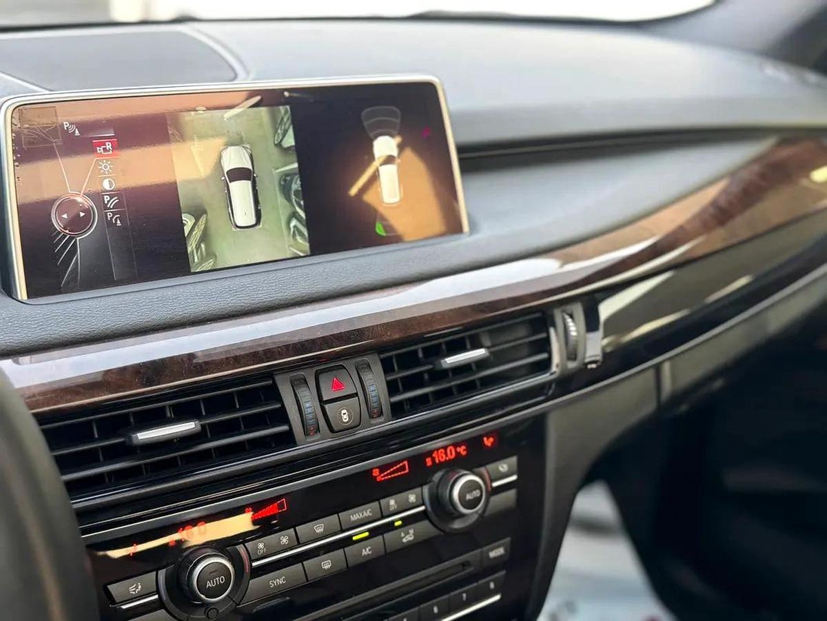 BMW X5, Gulf, in agency condition-7-7