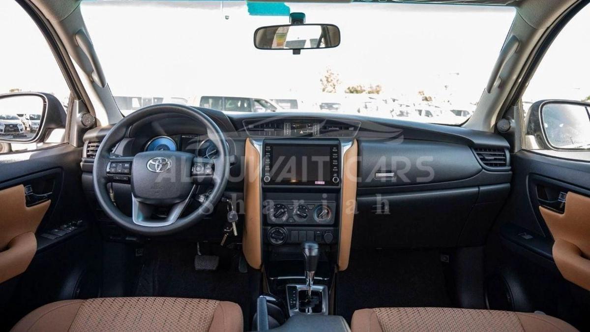 Toyota Fortuner Fortuner 2.7L 4WD V4-10-10