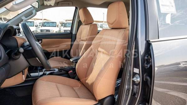 Toyota Fortuner Fortuner 2.7L 4WD V4