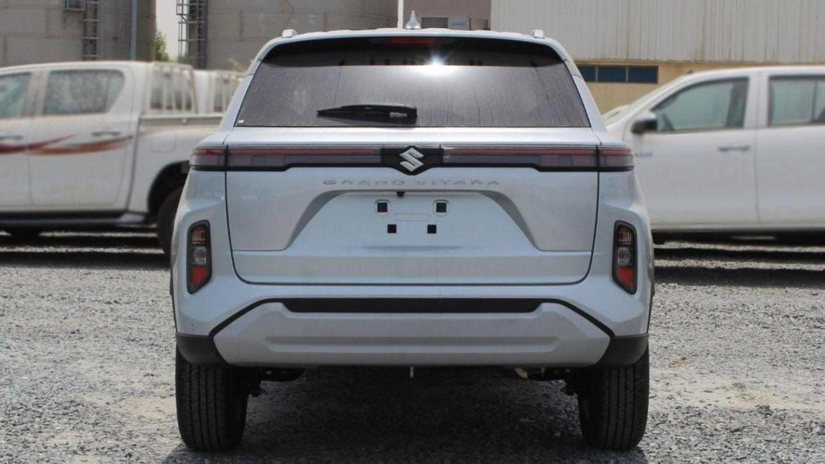 Suzuki Grand Vitara Suzuki grand vitara 4x2 AT 1.5l petrol MY2025-8-8