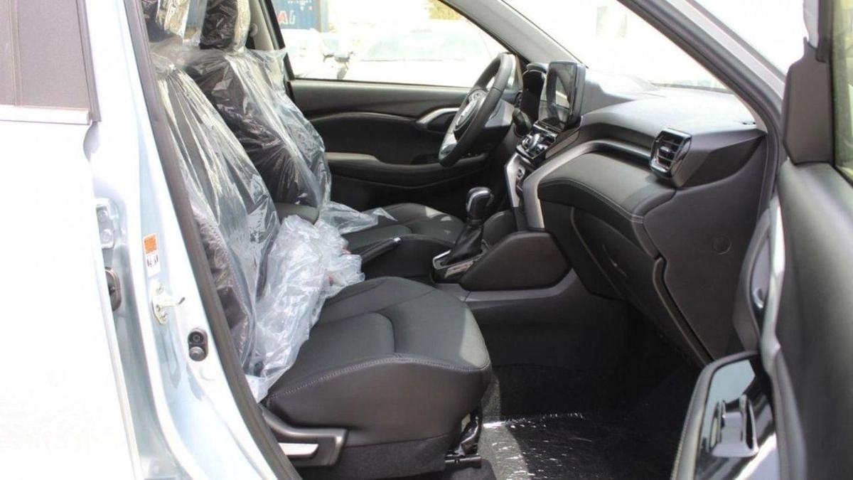 Suzuki Grand Vitara Suzuki grand vitara 4x2 AT 1.5l petrol MY2025-15-15