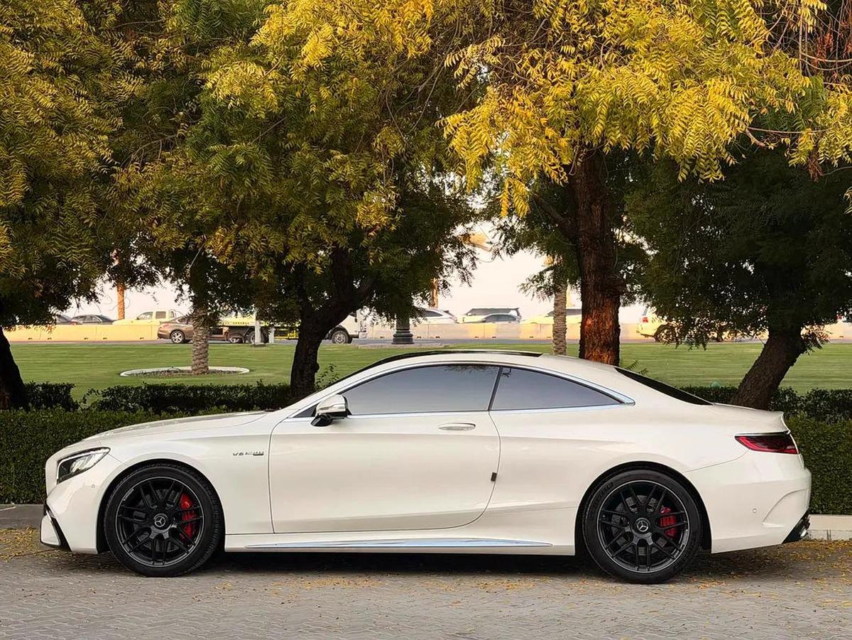 Mercedes Benz S cope 63 AMG FREE ACCIDENT UNDER WARRANTY-12-12