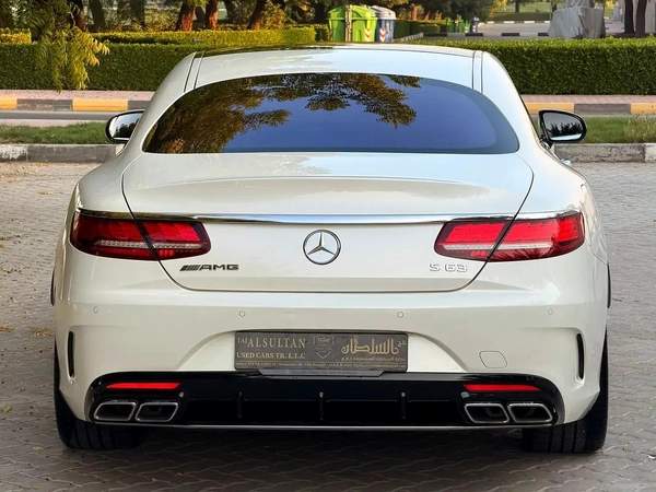 Mercedes Benz S cope 63 AMG FREE ACCIDENT UNDER WARRANTY