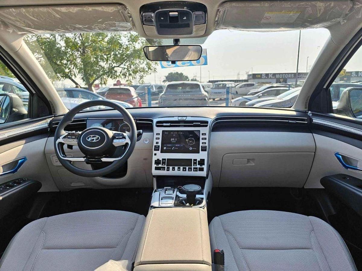 Hyundai Tucson 1.6L V4 PETROL / PUSH START / DVD CAMERA / PANORAMIC ROOF / FULL OPTION (CODE# TC16FO)-12-12