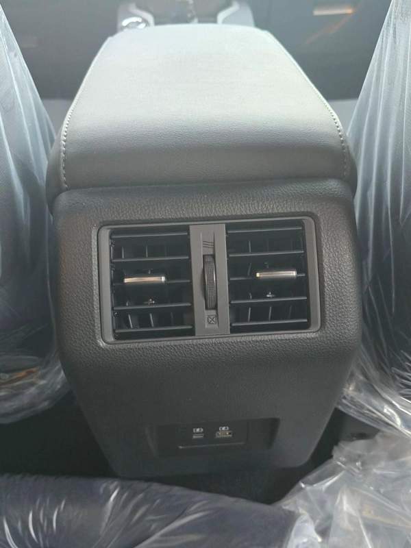 Mitsubishi Xforce 2025 MITSUBISHI XFORCE 1.5L H-line