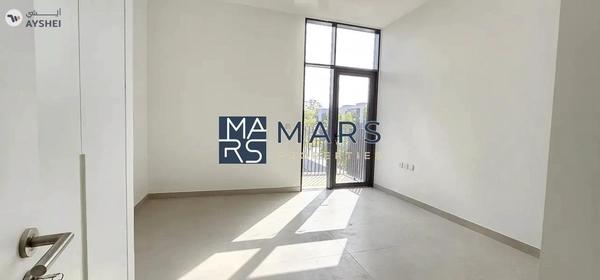 Brand new three bedrooms corner unit ready to move is available for sales in Masaar Sharjah