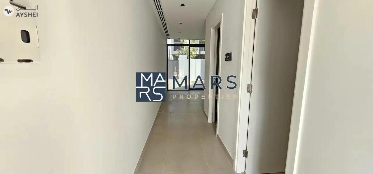 Brand new three bedrooms corner unit ready to move is available for sales in Masaar Sharjah -16-16