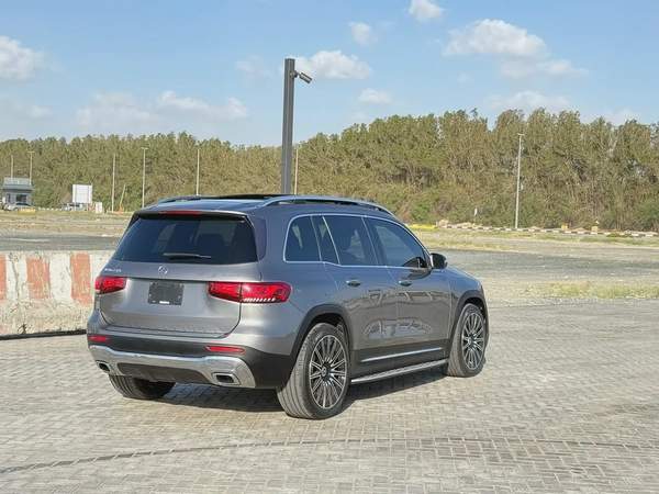 Mercedes-Benz GLB 250 4MATIC 2020, American Specs