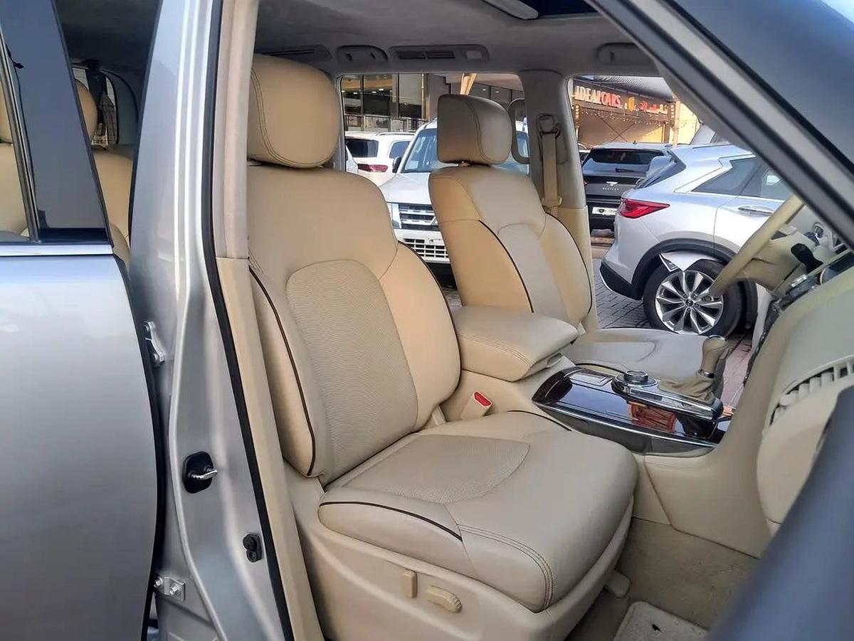 Nissan Patrol LE Titanium N-Plus Big Engin Original Paint Single Owner Well Maintained in Company-2-2