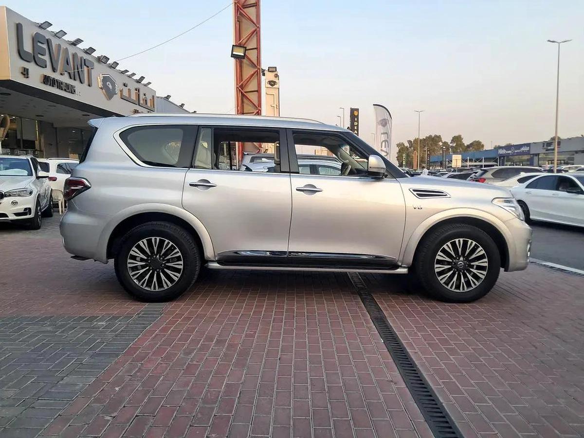 Nissan Patrol LE Titanium N-Plus Big Engin Original Paint Single Owner Well Maintained in Company-15-15