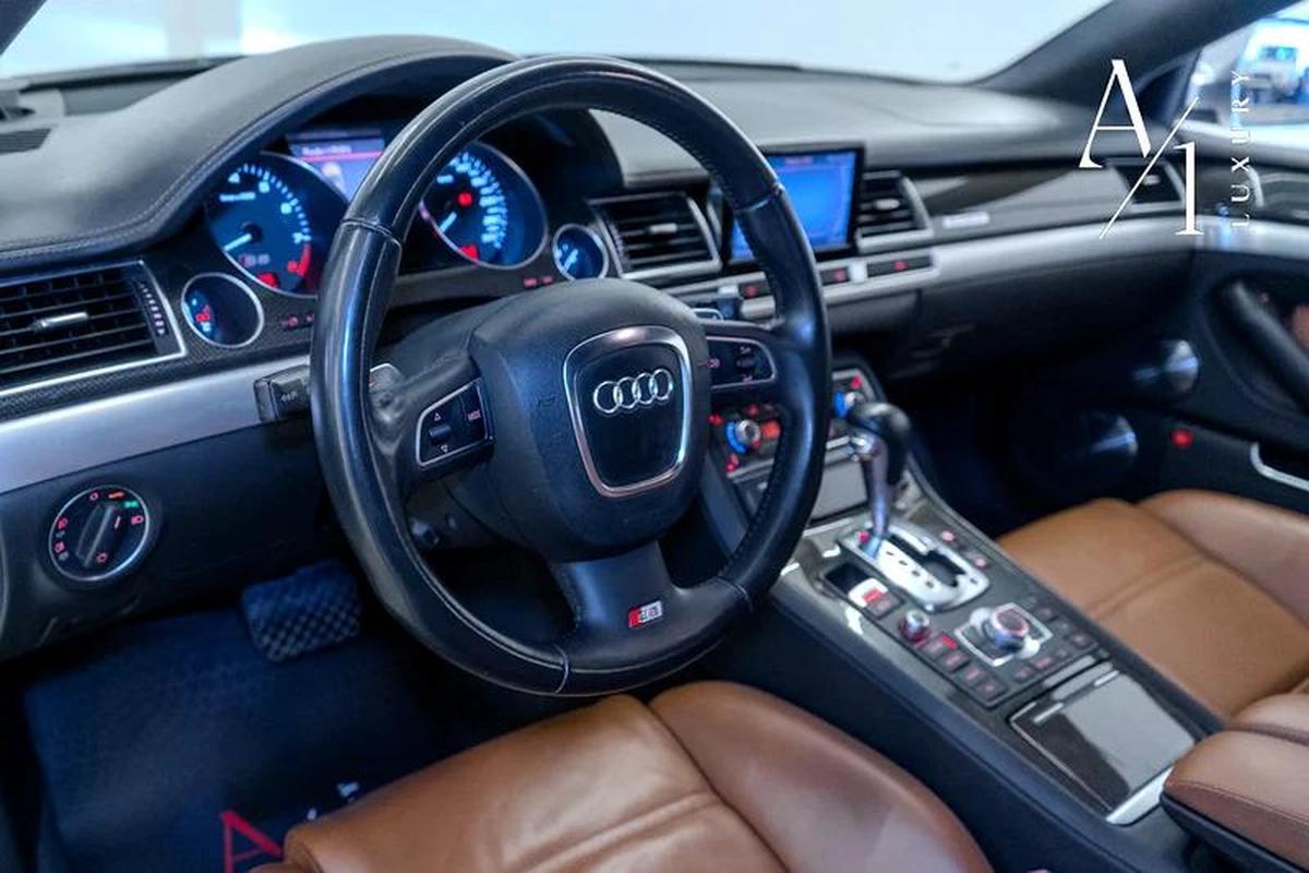 2009 Audi S8 V10, Clean Title, Zero Paint, GCC Spec-7-7