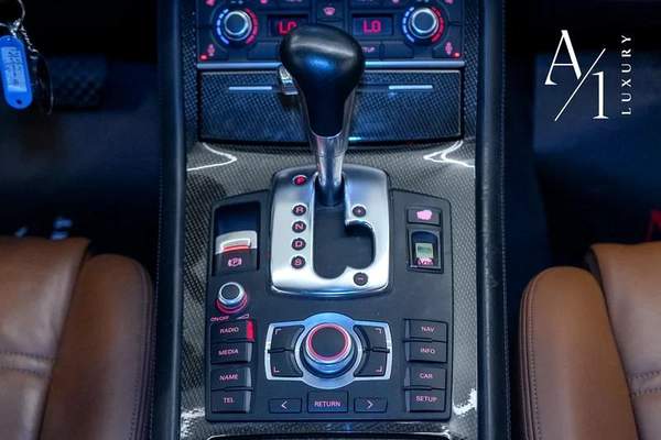 2009 Audi S8 V10, Clean Title, Zero Paint, GCC Spec