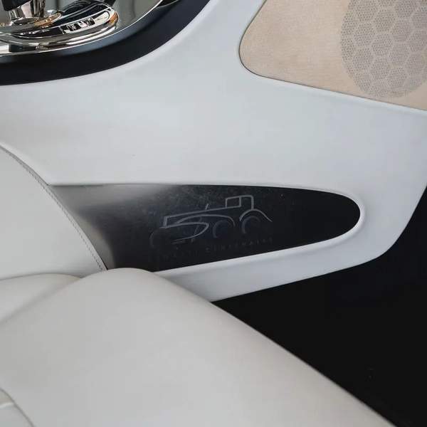 2010 BUGATTI VERYON NOCTURNE GCC DONE ONLY 4000KM WITH 2 YEARS SERVICE CONTRACT