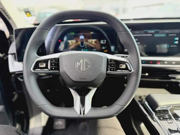 2024 MG One STD - Brand New - Chinese Specs