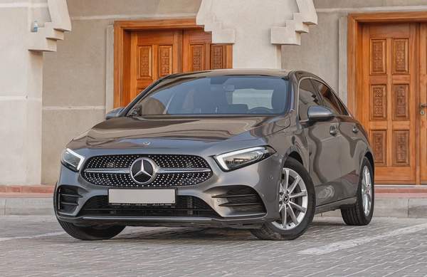 MERCEDES BENZ A220 2020