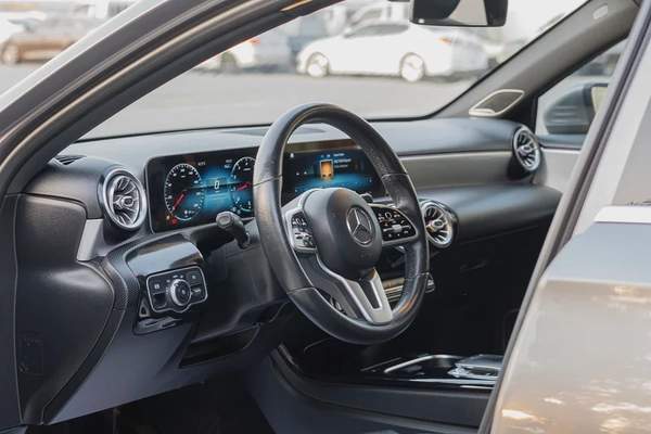 MERCEDES BENZ A220 2020