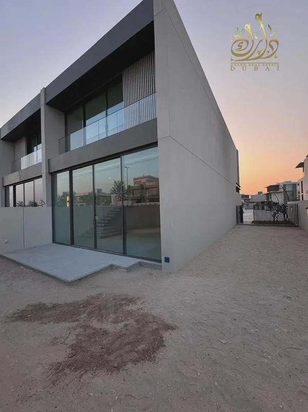 5% D. P | 4% DLD WAVIER | CORNER | MAID ROOM | GREEN AREAS