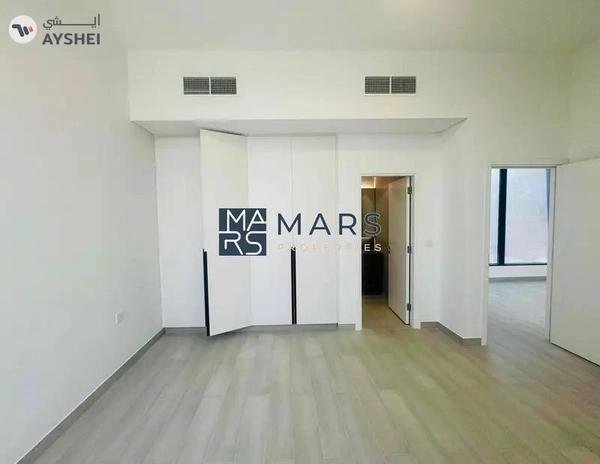 🌟 Luxurious 5-Bedroom Standalone Villa for Sale in Masaar Sendian Villas