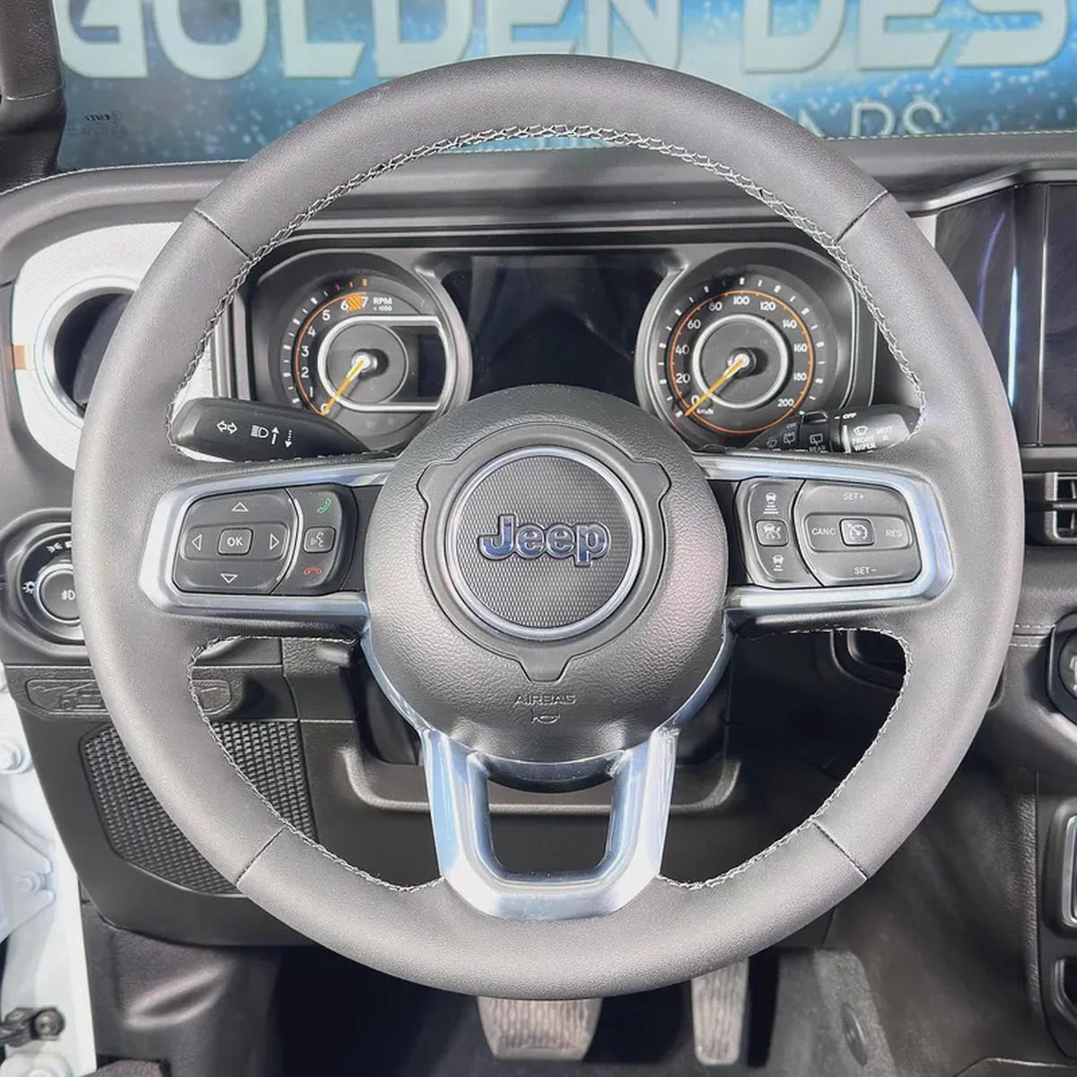 2025 Jeep Wrangler Sahara V6-6-6