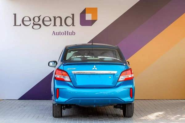 Mitsubishi Attrage GLX