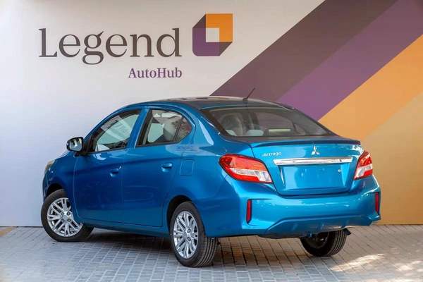 Mitsubishi Attrage GLX